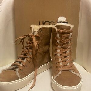 UGG Women's Brown Suede Winter Boots